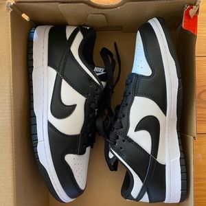 Nike low panda dunks women’s size 8